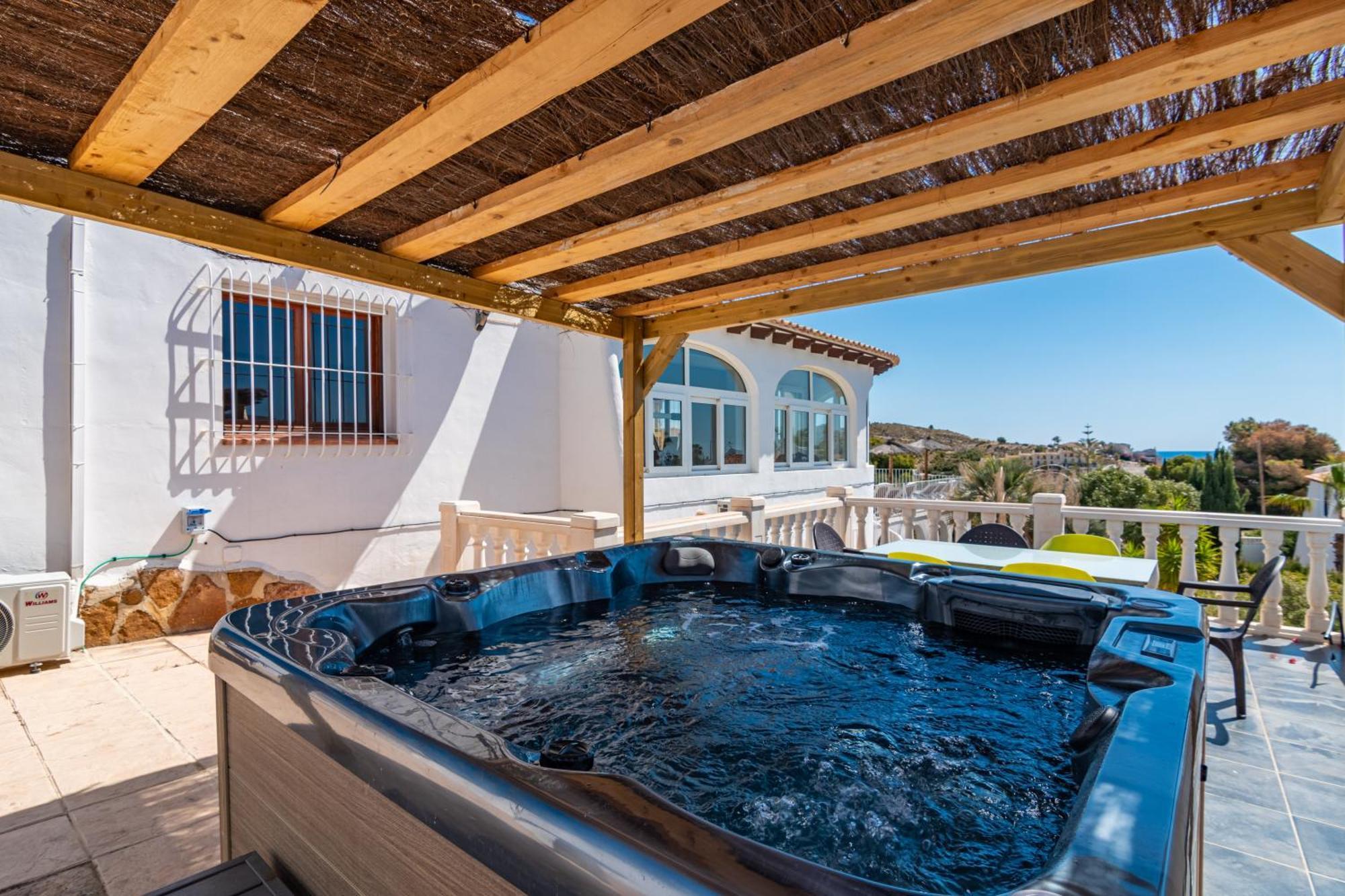 Villa Casa Madronos